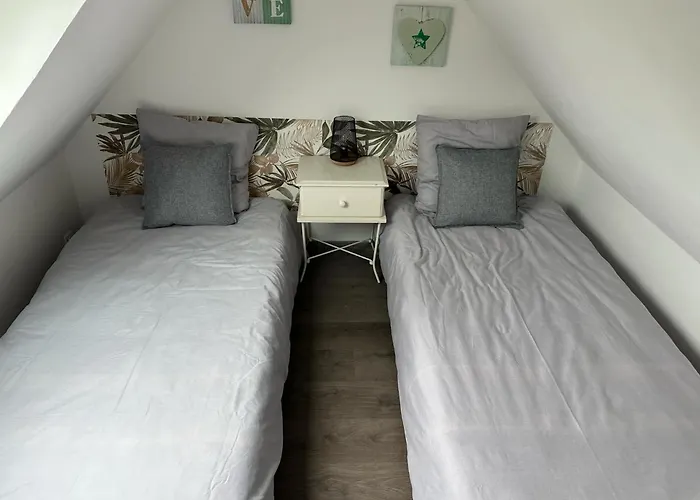 L'echappée Verte - Guînes, Maison 2 à 25min Du Site Des 2 Caps Hébergement de vacances